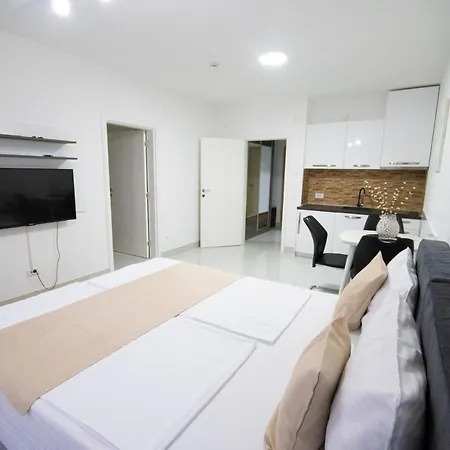 Stancic Apartment *